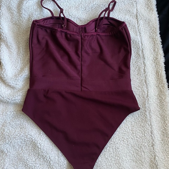 Wine colored Spaghetti strap balcony top body suit - Picture 4 of 5